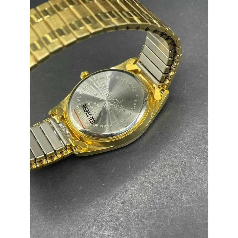 Wrangler Hero Quartz Wristwatch Gold Tone Black Dial Day Date Expansion Band